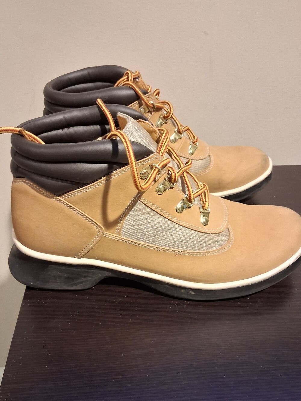 LOWER EAST SIDE Tan and Black Padded Collar Faux Leather Boots. Size 11